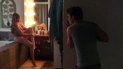 Cтрашно  даже представить что чувствовала мама когда ее большую жопу и роскошную грудь начал трахать сынок выполняя супружеский долг вместо папы.